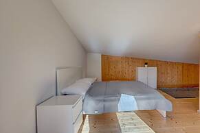 Cottage Near the Beach for 6 Person in Pustkowo