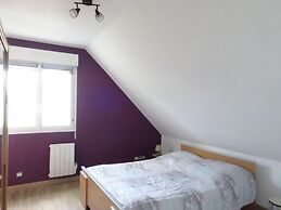 Semi-detached House, Brehal