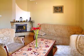 Semi-detached House With Fireplace, Rowy