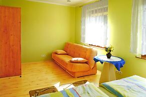 Semi-detached House With Fireplace, Rowy