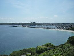 Holiday Home in Camaret sur Mer