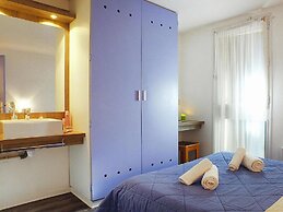 Holiday Home for 6 Guest With sea View