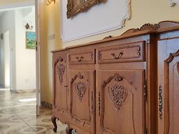 Apartment With Private Garden in Dar?owo