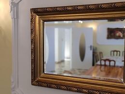 Apartment With Private Garden in Dar?owo