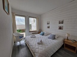 Apartment in top Location With Fantastic sea View, Primel, Plougasnou