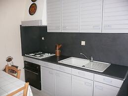 Holiday Home Near the Beach, Ploudalmezeau
