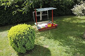 Holiday Home at the Lake Kolczewo