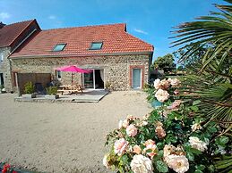 Semi Detached House, Bacilly