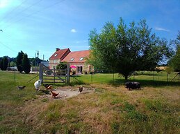 Semi Detached House, Bacilly