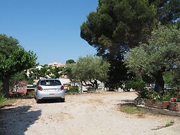 Holiday Flat With Private Terrace, Bellegarde