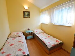 Cottage in a Quiet Area, Near the Lake, Rosnowo