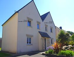 Modern Semi-detached House With Terrace