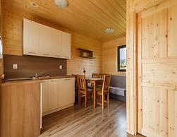 One-storey Holiday Houses Near the Beach, Gaski