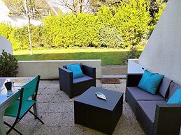 Pretty Apartment With a Terrace Near a Sandy Beach