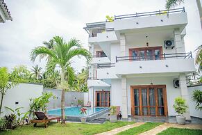 Hirigala Beach Resort