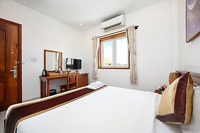Ha Tien Xua Hotel & Resort
