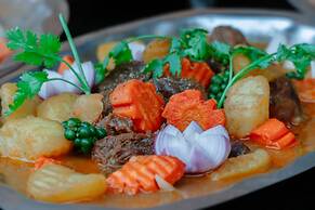 Ha Tien Xua Hotel & Resort