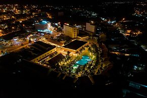 Ha Tien Xua Hotel & Resort