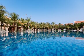 Ha Tien Xua Hotel & Resort
