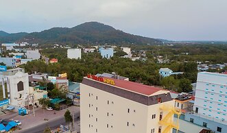 Ha Tien Xua Hotel & Resort