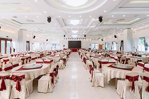 Ha Tien Xua Hotel & Resort