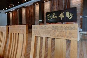 Ha Tien Xua Hotel & Resort