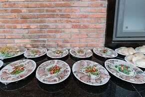 Ha Tien Xua Hotel & Resort