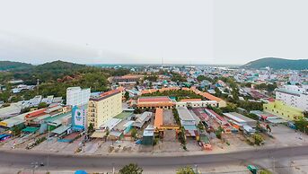 Ha Tien Xua Hotel & Resort