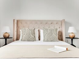 Sanders Premier Downtown