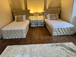 Southside Paradise Glasgow