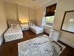 Southside Paradise Glasgow