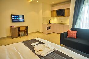 AIDEN HOMES AND APARTMENTS HOTEL