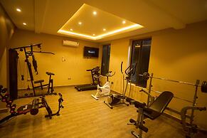 AIDEN HOMES AND APARTMENTS HOTEL