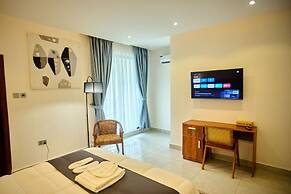 AIDEN HOMES AND APARTMENTS HOTEL