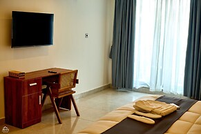 AIDEN HOMES AND APARTMENTS HOTEL