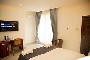 AIDEN HOMES AND APARTMENTS HOTEL