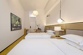 Beijing Dream Inn Hotel