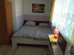 Studio With a Balcony Near the sea