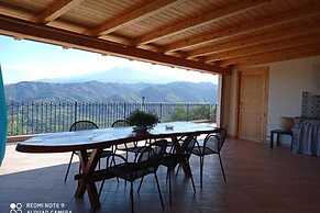Holiday Home With Pool Near Mt Etna