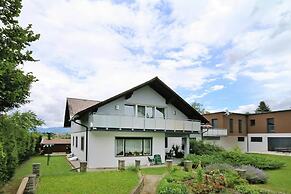 Apartment in St. Kanzian am Klopeiner See With Garden