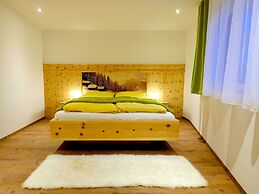 Top Holiday Flat in Fugen Near the ski Area