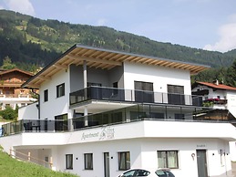 Top Holiday Flat in Fugen Near the ski Area