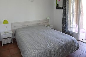 Holiday Home With Private Pool, Vaison-la-romaine