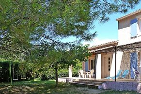 Holiday Home With Private Pool, Vaison-la-romaine