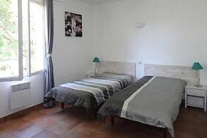 Holiday Home With Private Pool, Vaison-la-romaine