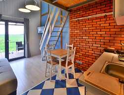 Holiday Houses, Jezierzany