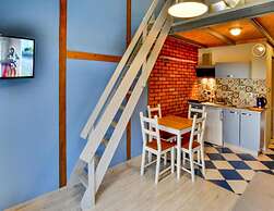 Holiday Houses, Jezierzany