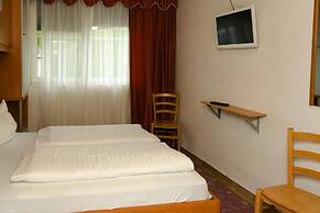 Apartment in Podersdorf am See With a Bicycle Storage