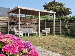Beautiful Holiday Home With Sauna, sea View