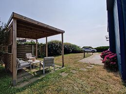 Beautiful Holiday Home With Sauna, sea View